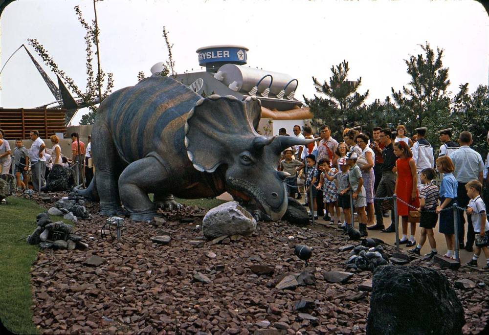 SinclairLouisvilleTriceratops